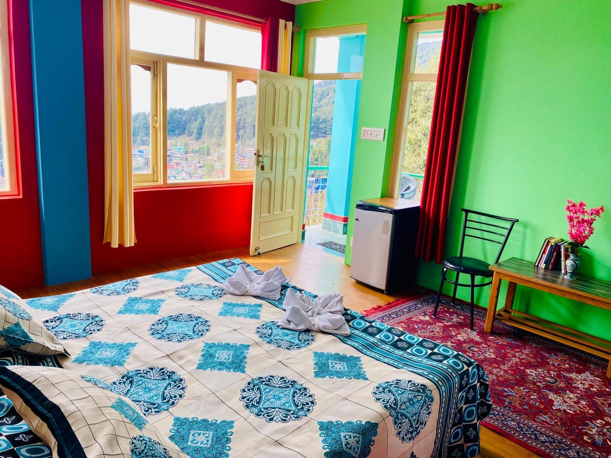 Jagatram Niwas Guesthouse Dharamkot ดารัมซาลา ภายนอก รูปภาพ
