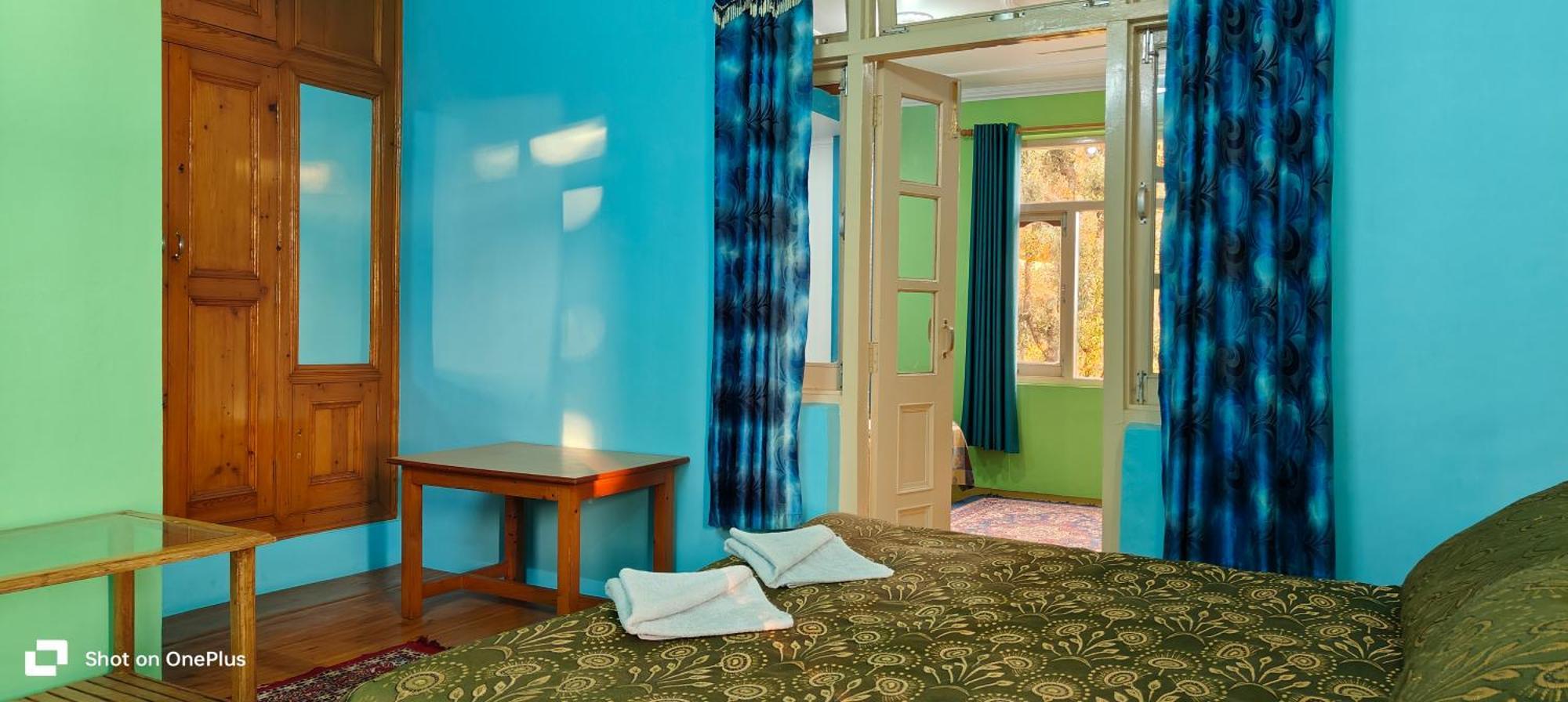 Jagatram Niwas Guesthouse Dharamkot ดารัมซาลา ภายนอก รูปภาพ