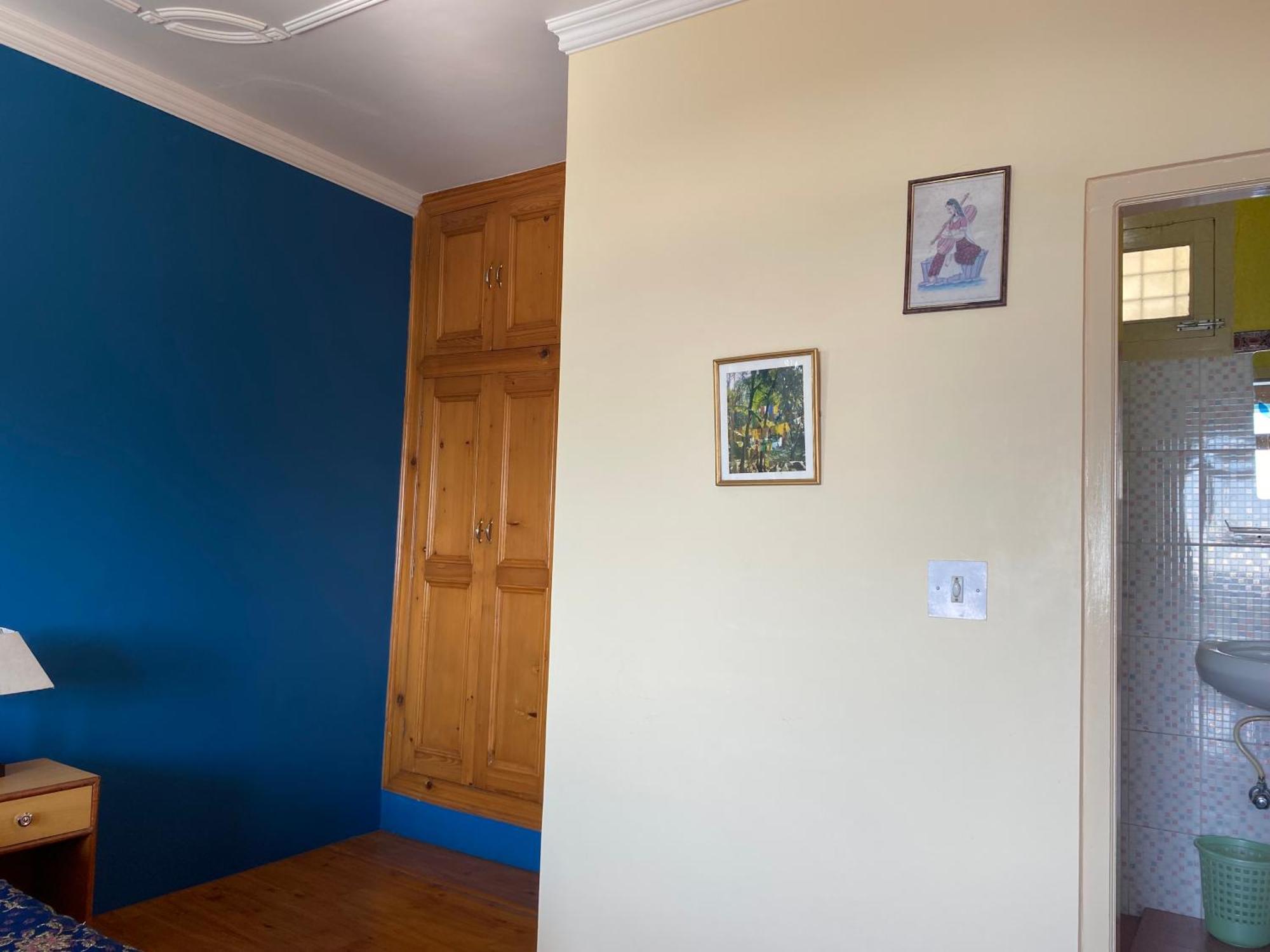Jagatram Niwas Guesthouse Dharamkot ดารัมซาลา ภายนอก รูปภาพ