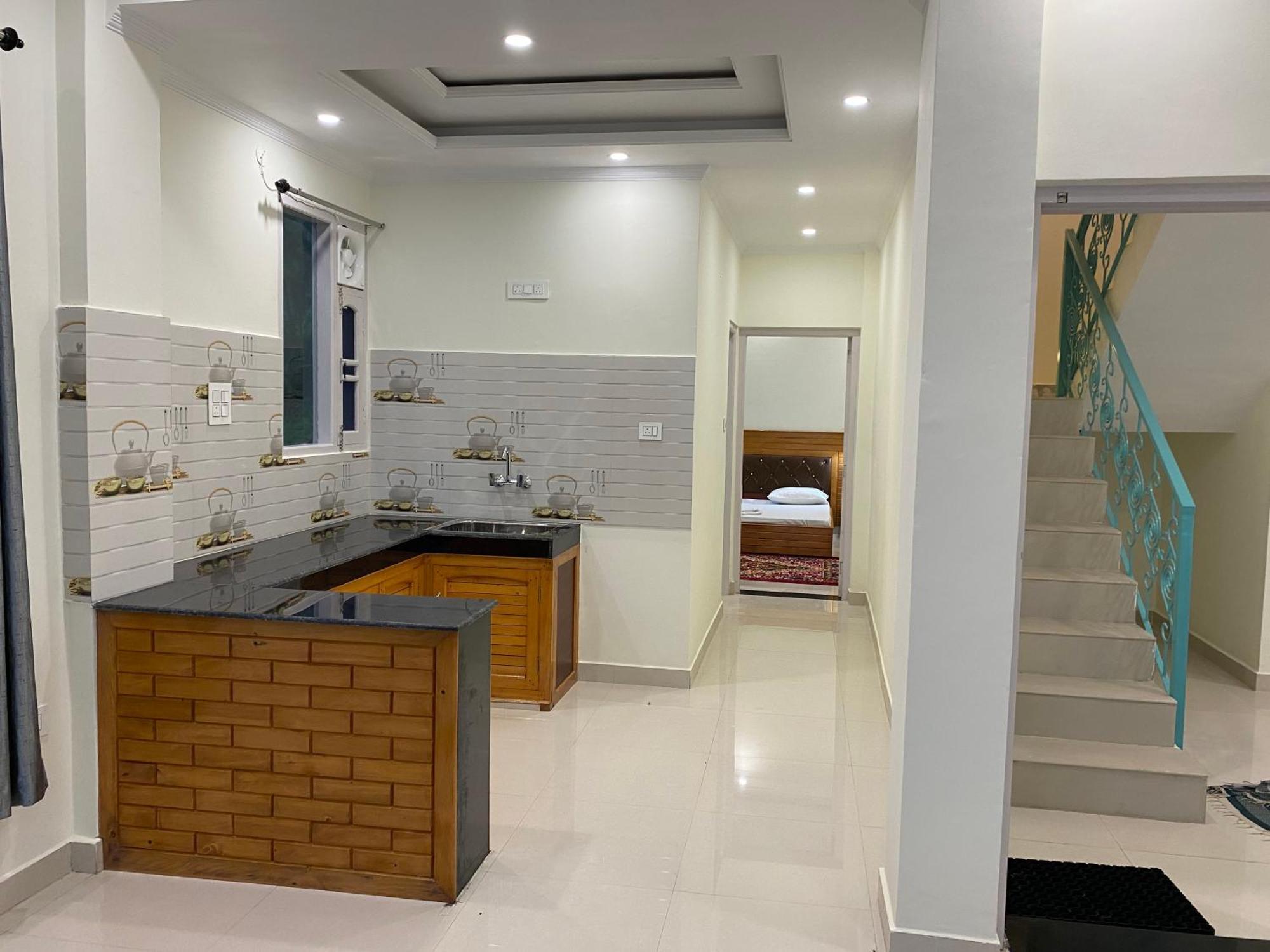 Jagatram Niwas Guesthouse Dharamkot ดารัมซาลา ภายนอก รูปภาพ